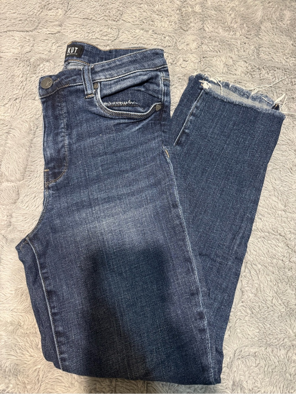 Kut from the Kloth Dark Blue Raw Hem Cropped Jeans